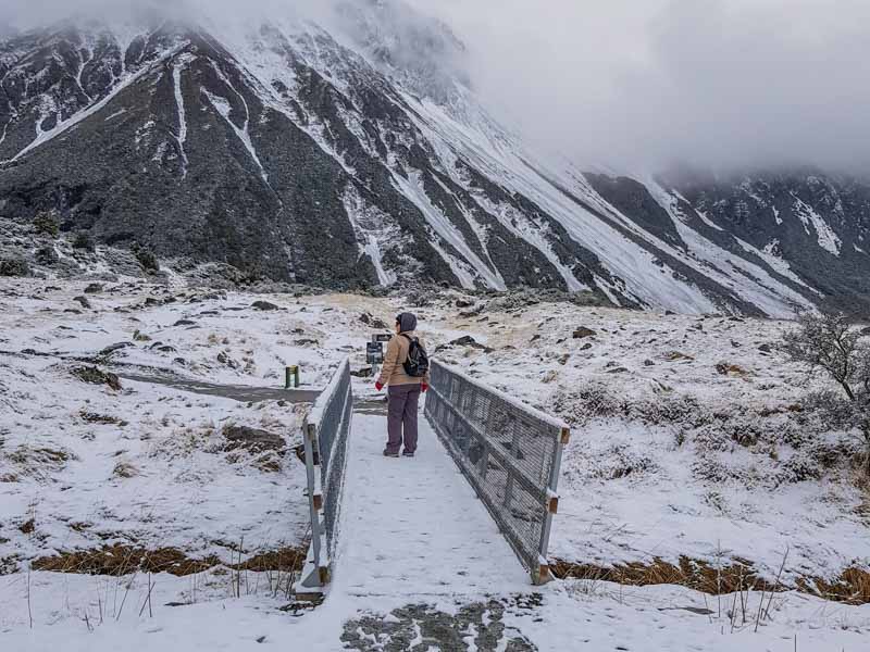 Starting the hike to Hooker lake