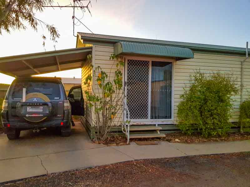 The cabin we stayed in at the Winton Roadhouse Cabins & Caravan Park