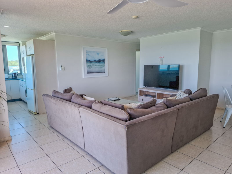 Lounge Tv and Dining Area