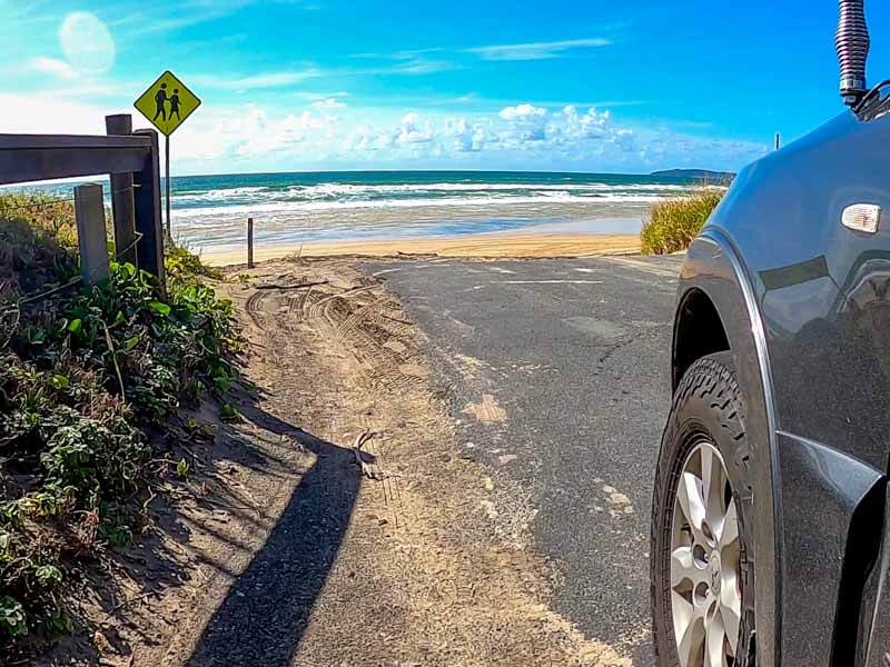 Driving the 4wd onto the Beach at Griffin Esplanade
